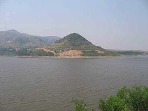 鉤魚台水庫 鉤魚台水庫