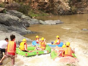 雪花谷漂流 雪花谷漂流