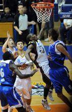 麥隆&middot;阿倫