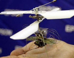 飛行機器人 飛行機器人