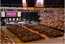 西雅圖城市大學開學典禮
