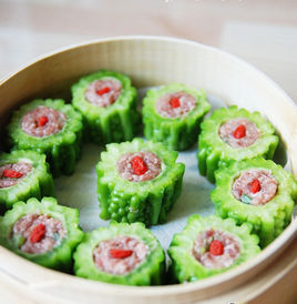 苦瓜鑲豬肉 苦瓜鑲豬肉