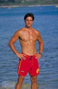 《海灘護衛隊》第9季