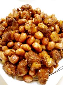 脆骨花生米 脆骨花生米