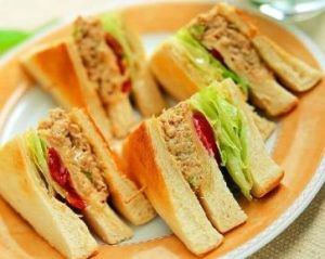 肉鬆三文治 肉鬆三文治