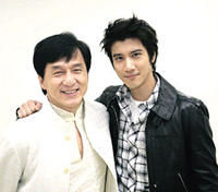 成龍王力宏合影