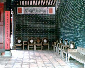 （圖）過廳側的壁畫