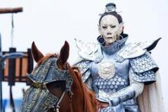 名氣不在蘭陵王之下,每次殺敵都戴“獠牙鬼面”,人稱:面涅將軍 名氣不在蘭陵王之下,每次殺敵都戴“獠牙鬼面”,人稱:面涅將軍