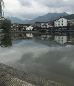 團石灣村 團石灣村