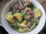 玉米排骨 玉米排骨