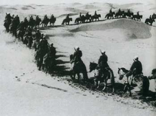 農民被迫自殘市民家破人亡 馬步芳如何靠拉壯丁瘋狂斂財