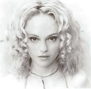 安吉拉貝蒂斯 安吉拉貝蒂斯