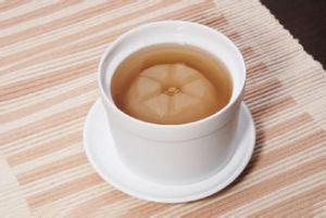 萬壽菊燉雪梨羹 萬壽菊燉雪梨羹