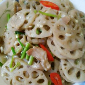 蓮子炒藕片 蓮子炒藕片