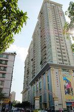 富源商貿中心側面