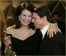 2007年奧斯卡：湯姆克魯斯為雪莉&middot;蘭辛頒獎