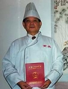 吳萬里[上海復旦大學新聞學院副教授]