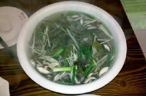 海鮮蓴菜湯