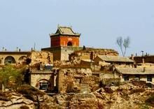 波羅古堡 波羅古堡