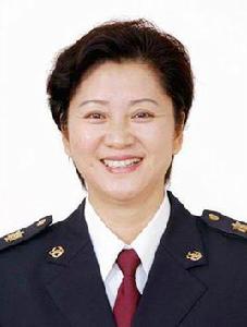 李小幼 李小幼