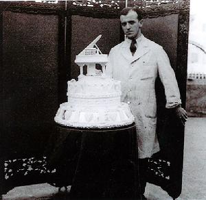 天津市起士林大飯店蛋糕師