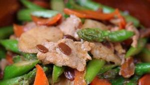 醬爆蘆筍肉片 醬爆蘆筍肉片