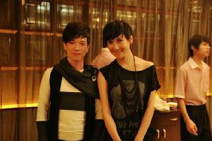 張宇軒和明星好友合影