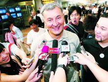 尤納斯·卡茲勞斯卡斯