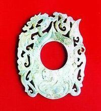 天工漢玉龍鳳佩 天工漢玉龍鳳佩