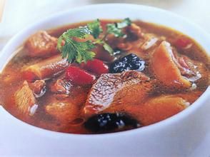 黃精杞子水魚湯