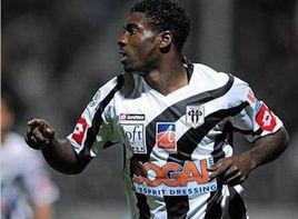 曼加[西班牙足球運動員]