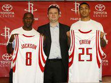 達里爾·莫雷與火箭隊隊員合影