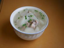 特色美食排骨蘿蔔湯圖片