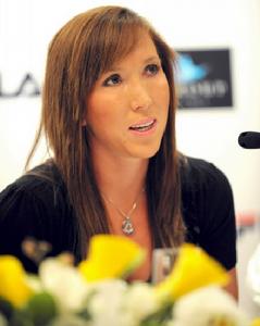 伊蓮娜-揚科維奇 伊蓮娜-揚科維奇