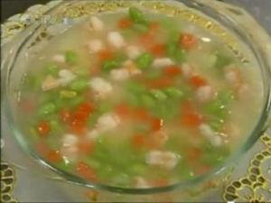 雪梨蒸奶豆腐 雪梨蒸奶豆腐