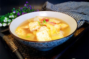 娃娃菜豆腐湯
