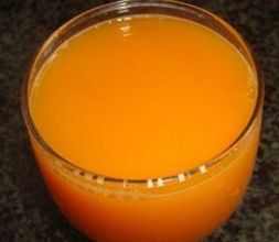 胡蘿蔔玉米汁 胡蘿蔔玉米汁