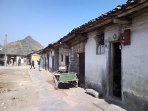 石角塘村 石角塘村