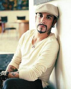 亞歷山大·詹姆斯·邁克林 亞歷山大·詹姆斯·邁克林