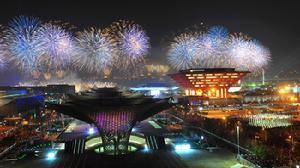 上海世博會開幕式大型燈光噴泉焰火表演