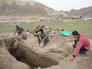 新疆呼圖壁縣石門子古墓葬 新疆呼圖壁縣石門子古墓葬