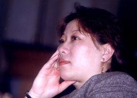 馮潔[浙江小百花越劇團任團長助理]