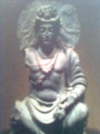 公元2世紀月氏人的如來佛雕像