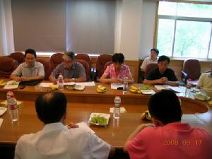 自然科學研究人員