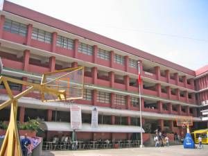 菲律賓中央大學