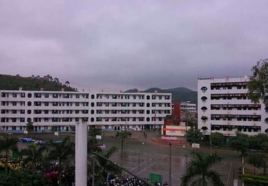 博白縣頓谷鎮初級中學 博白縣頓谷鎮初級中學