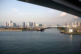 東京港