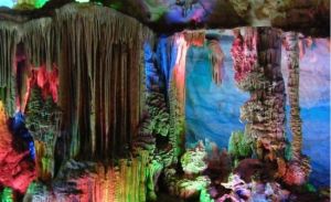 溶洞夢多奇 溶洞夢多奇