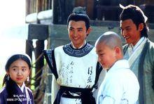 少包二劇照(展昭和芳芳)