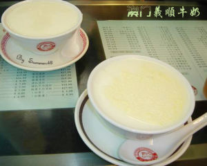 義順燉奶 義順燉奶